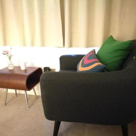 Lovet Homestay Londres Extérieur photo