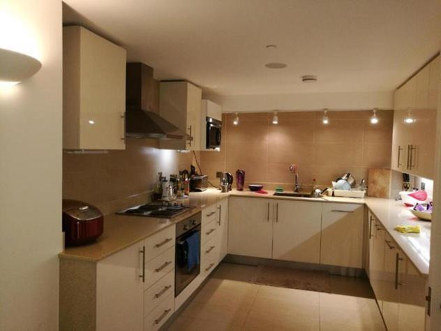 Lovet Homestay Londres Extérieur photo