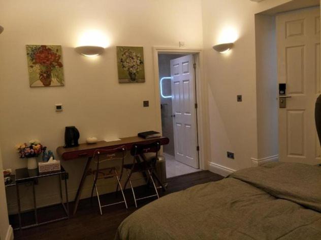 Lovet Homestay Londres Extérieur photo