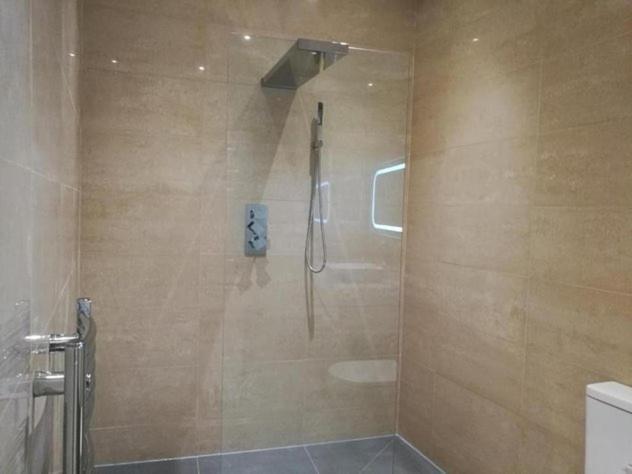 Lovet Homestay Londres Extérieur photo